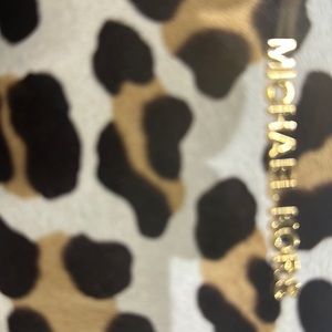 Michael Kors Leopard wallet